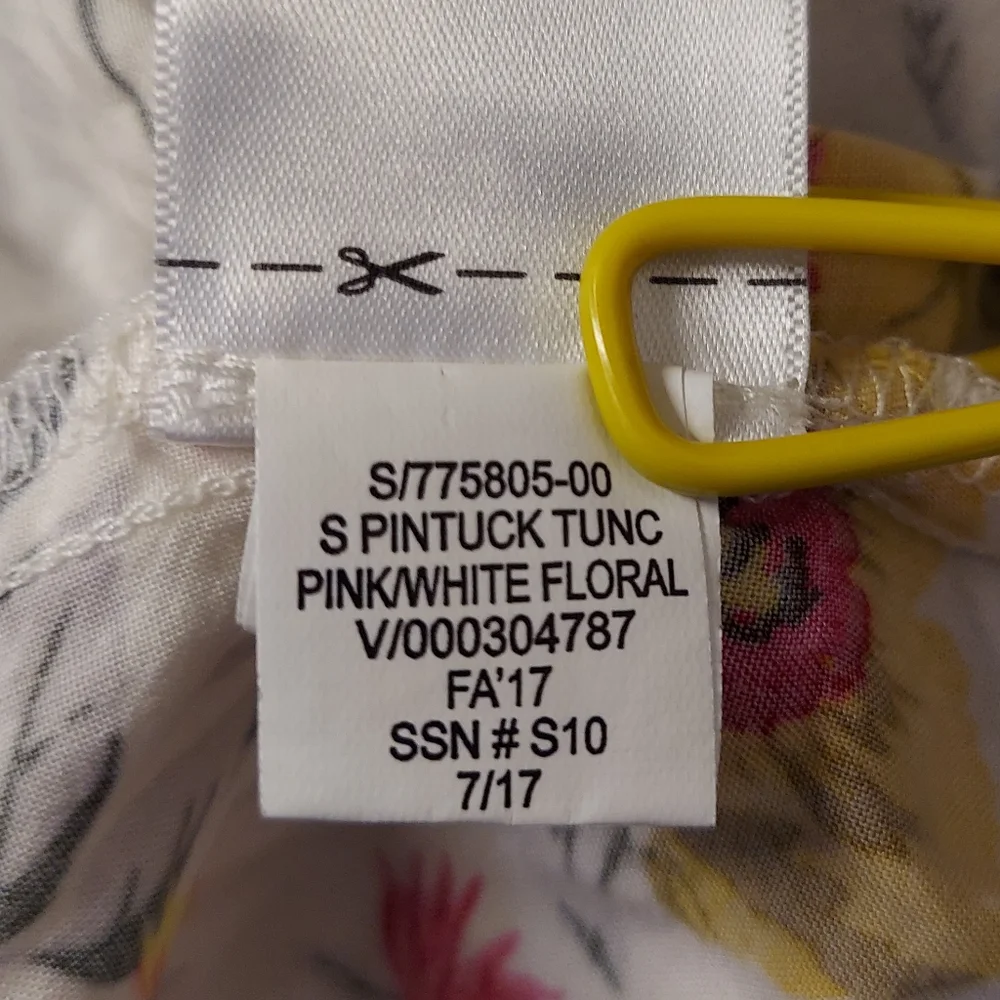 🎁 10/$25- Old Navy pintuck tunic, 12-18 months, floral and bird
